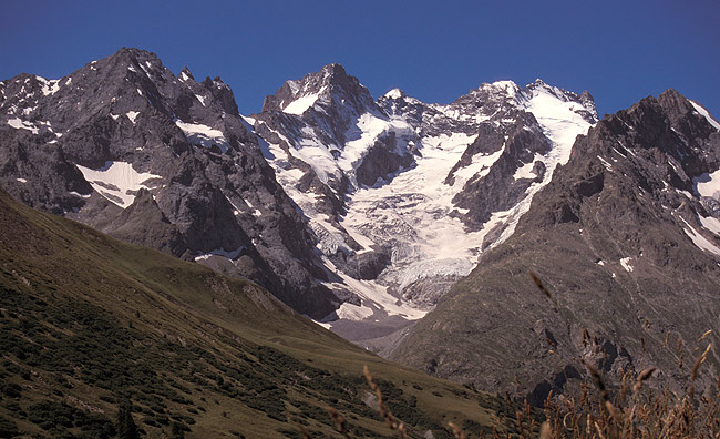 Barre des Ecrins w całej okazałości