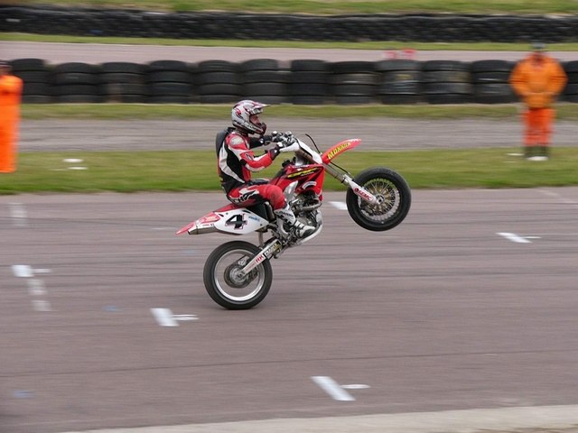 wheelie