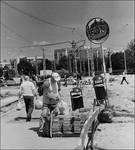 "...niegdyś pejzażem nazywano słodki widoczek, który koniecznie musiał być "nastrojowy"...dzisiejszy (1953) pejzaż, to widok naszej przepięknej, wspaniałej, socjalistycznej ojczyzny.."