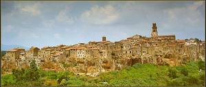 Pitigliano-miasto na tufie