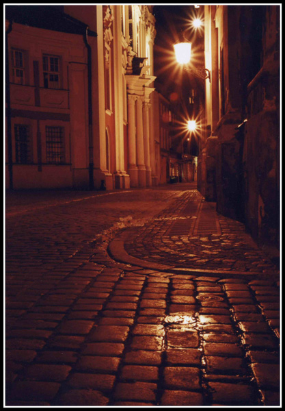 Poznań nocą