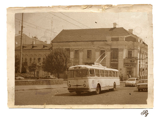 miasto Czerniowce. Stary trolejbus