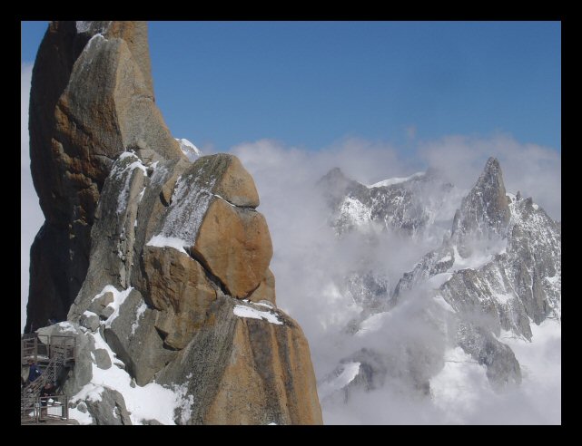 aquile de midi