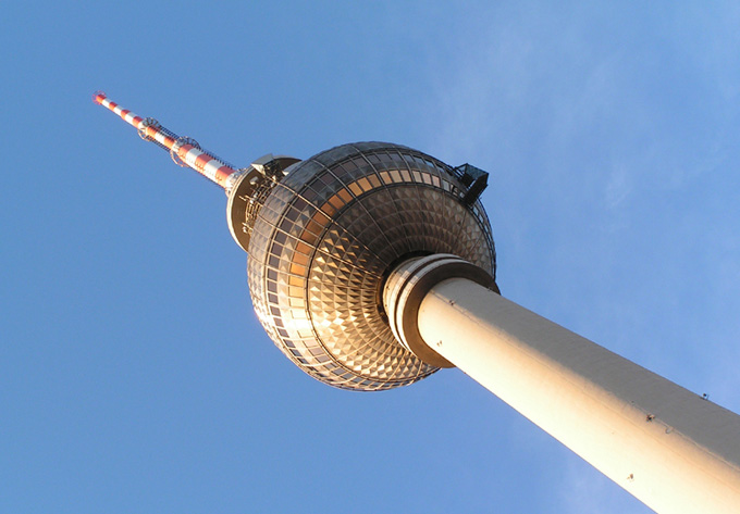 - Fernsehturm -