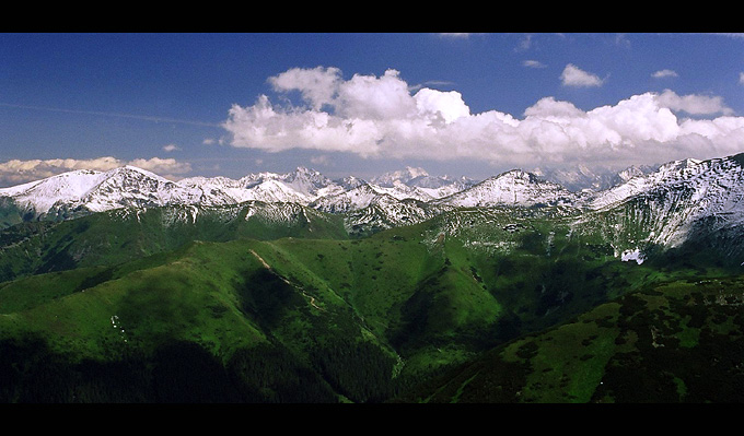 Widok z Rakonia - Tatry "zimą"