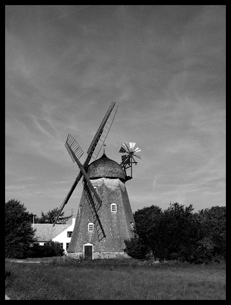 Zabytkowy młyn w Svaneke, Bornholm