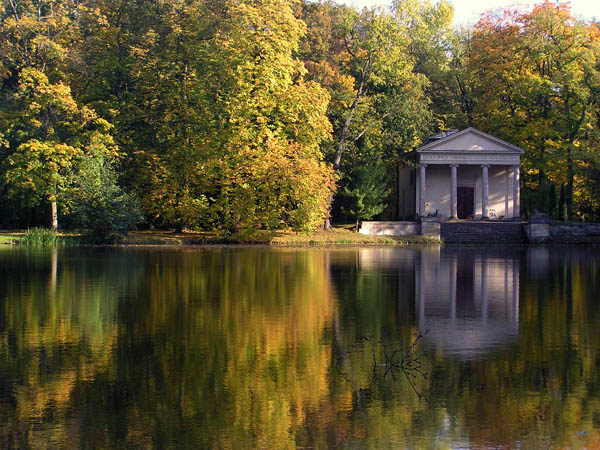 park w Arkadii niedaleko Łowicza