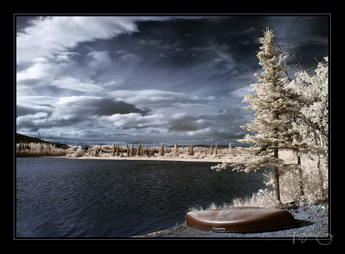 Canoe in blue ..