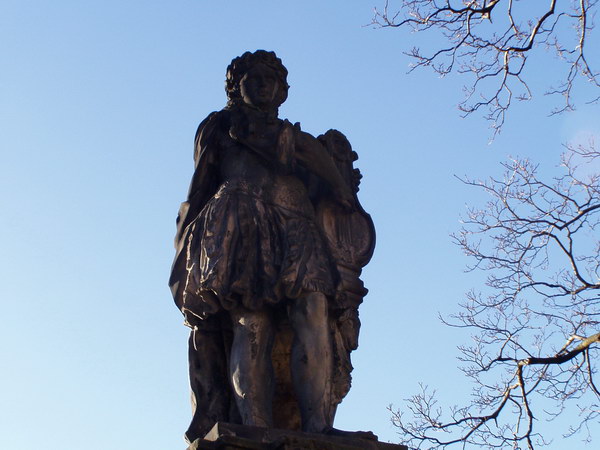 Książ