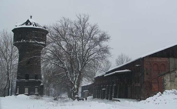 Zabrzańskie wieże ciśnień zimą 1/4