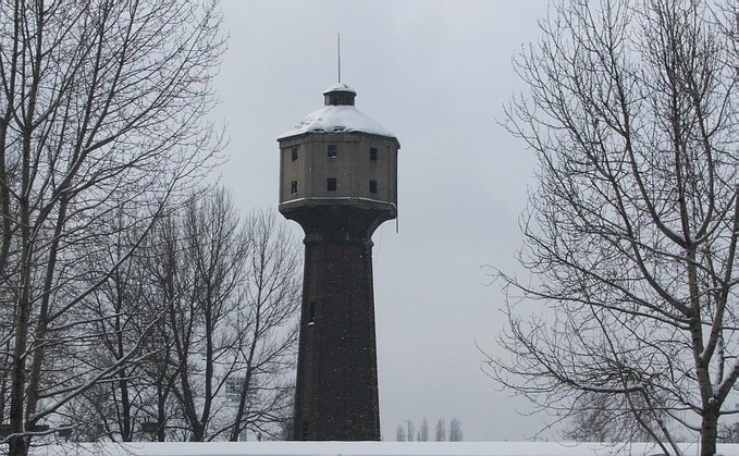 Zabrzańskie wieże ciśnień zimą 2/4