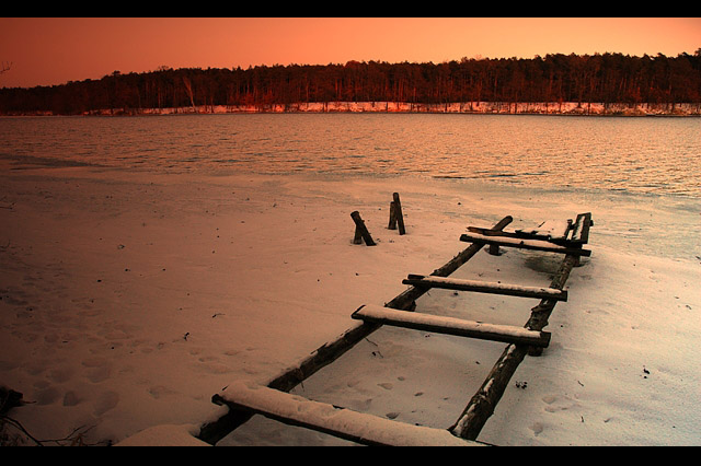 4.02.2006 - pomost na licheńskim