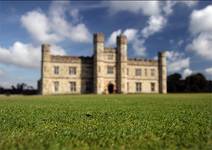 nice green grass in front of the leeds castle