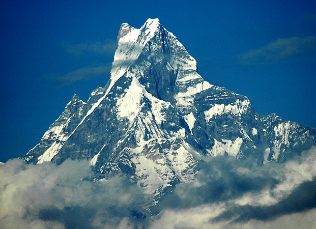 Machhapuchhre ( 6993 m npm)