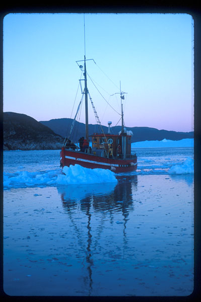 Grenlandia, Ship at Sunset