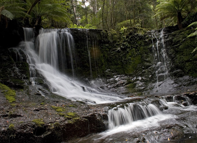 Horse Shoe Falls - Tasmania