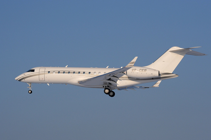 Bombardier BD-700-1A10 Global Express