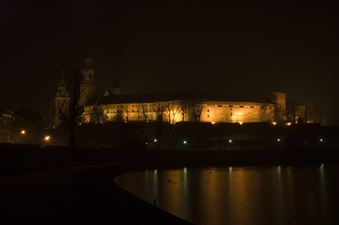 Wawel by night