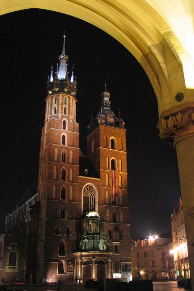 Kraków nocą