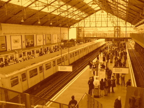 Earl&#039s Court Station, London