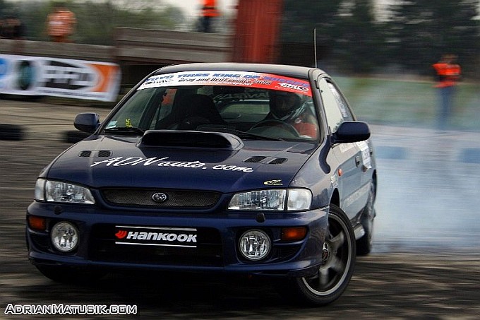 Drift Subaru RWD