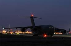 Globemaster III wieczorową porą