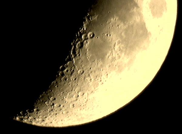 moon  f/8 MTO 500mm + TouCam Pro II w ognisku głównym