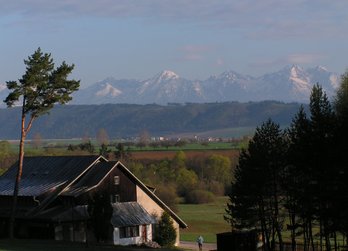 Widok na Tatry ze Słowackiego Raju