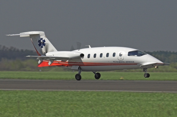 PIAGGIO P-180 Avanti