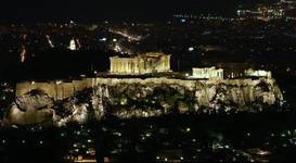 Akropolis by night