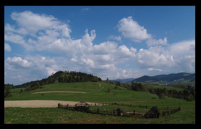 ... Na Wiosenym Spacerze Po Gorcach ...