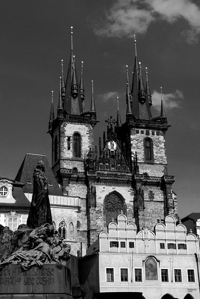 PRAGA