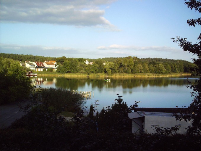 Nad jeziorem.