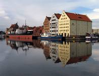 Gdańsk - Ołowianka w Motławskim odbiciu.