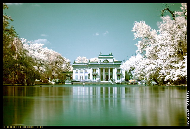 Pałac na wodzie Infrared