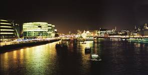 thames by night