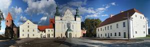 Strzelno - Rotunda św. Prokopa i Bazylika św. Trójcy