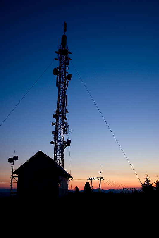 Przekaźnik radiowo - telewizyjny