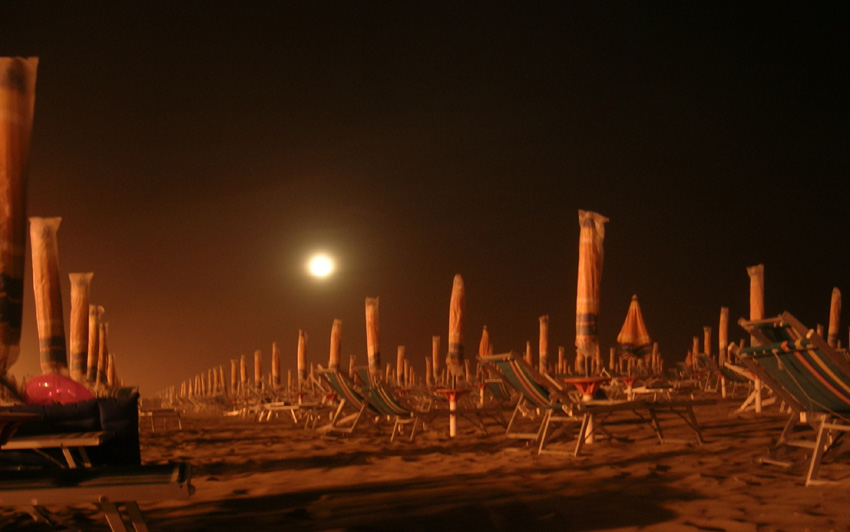 ...już nie ma dzikich plaż... cz.2 /by night/