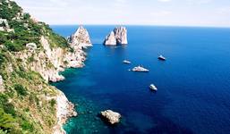 *** Capri ***