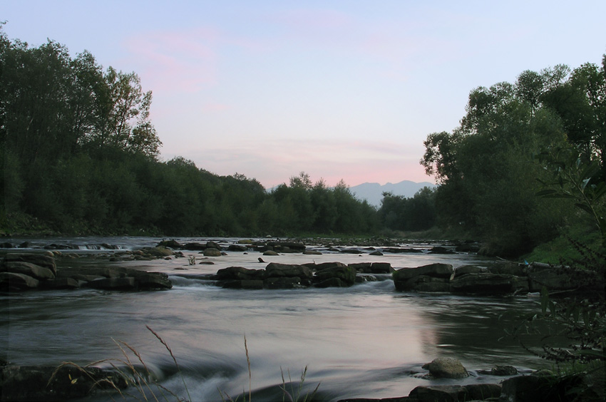 Dunajec o zachodzie