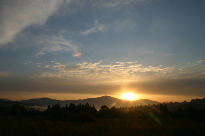 wschód nad połoninami