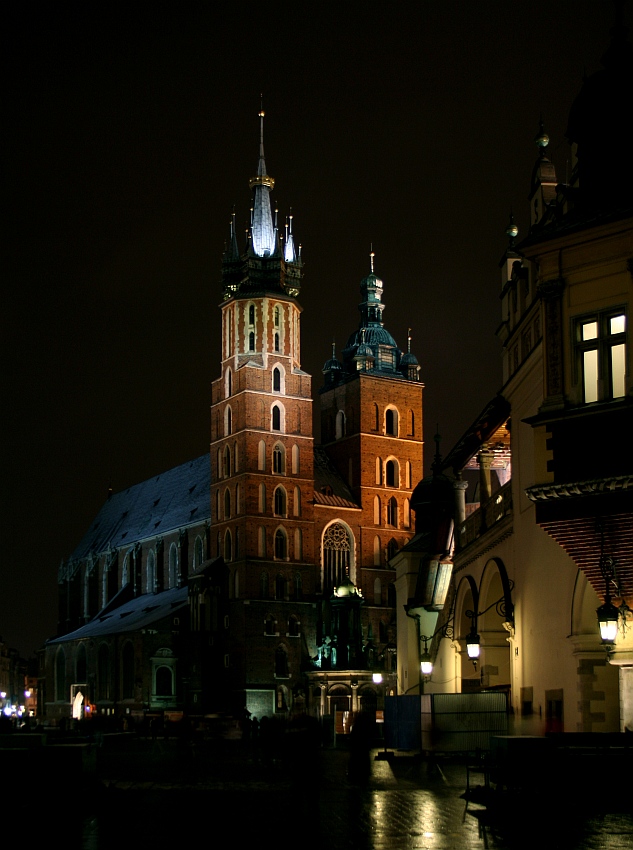 Kościół Mariacki... nocą...