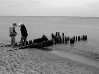 Rozmowy na plaży - młodsze pokolenie