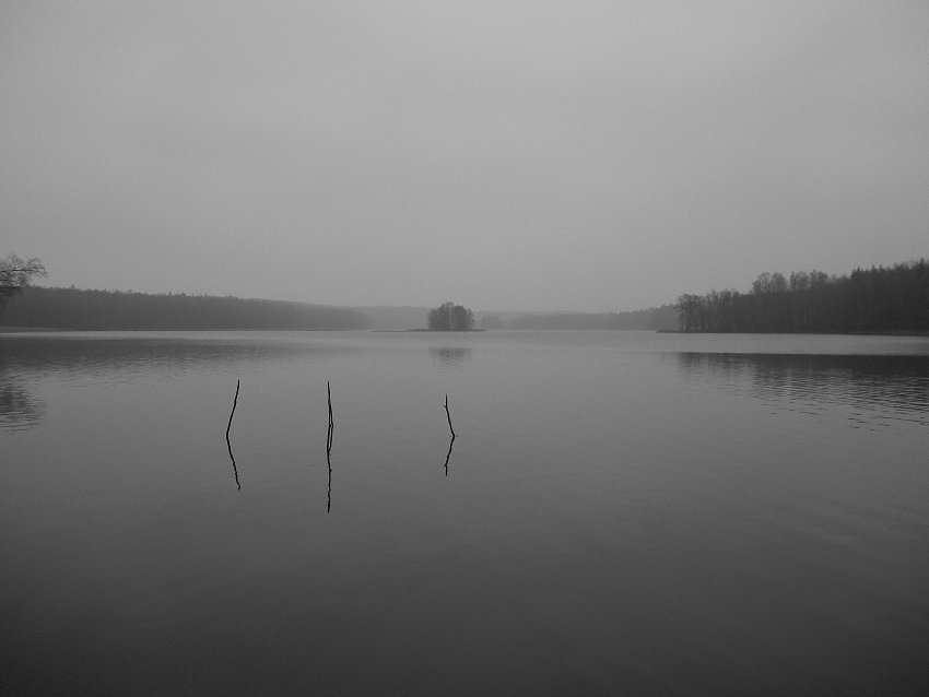 jezioro Pierzchalskie o świcie