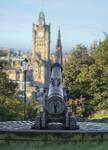 Balmoral Hotel i Scott Monument