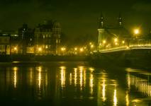 Hammersmith Bridge