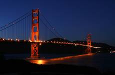 Golden Gate Bridge - prawie noca