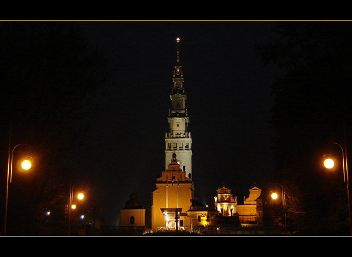 moje miasto nocą