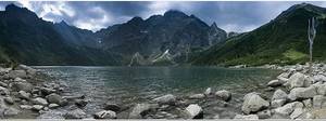 Morskie Oko w pełnym ujęciu.